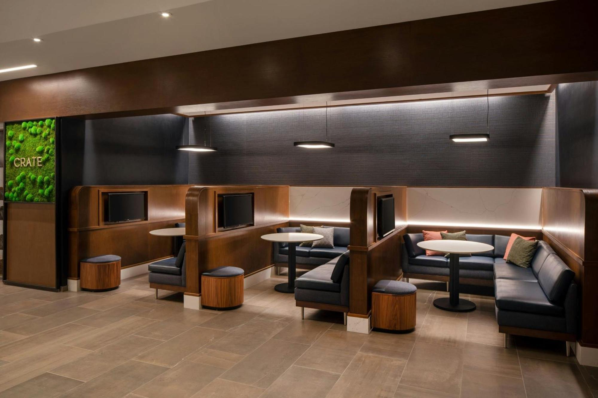 Courtyard By Marriott Fresno Clovis Hotel ภายนอก รูปภาพ